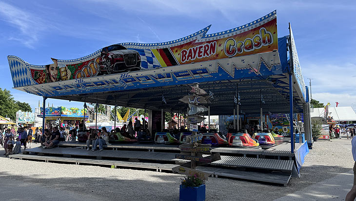 Autoscooter Bayern-Crash von Geier (©Foto: Martin Schmitz)